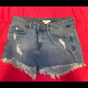 H&M light blue jean shorts